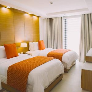 Executive Suites Twin